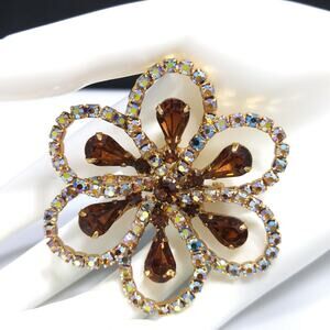 Vintage 1960s Topaz Aurora Borealis Rhinestone Flower Brooch Gold Tone